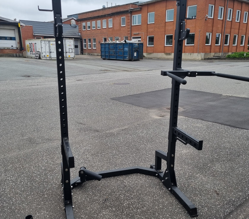 Squat Rack med Pull Up Bar | 400 kg Bæreevne | Homegym gym4all