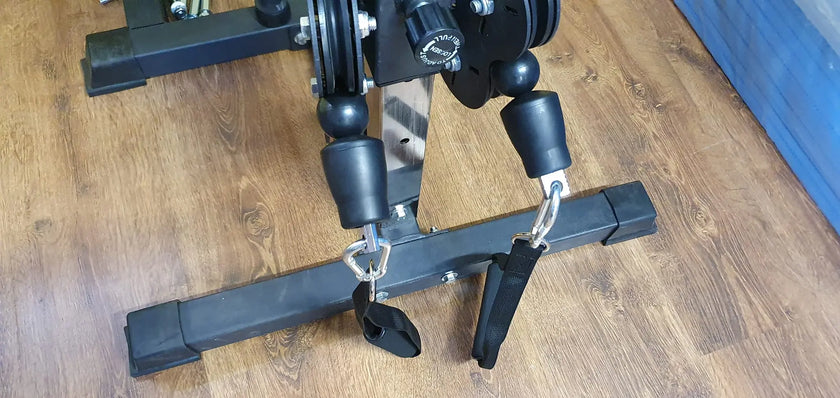 TRÆKTÅRN Cables Tower | LAT Pull Down & Pull Up | Multifunktionel gym4all