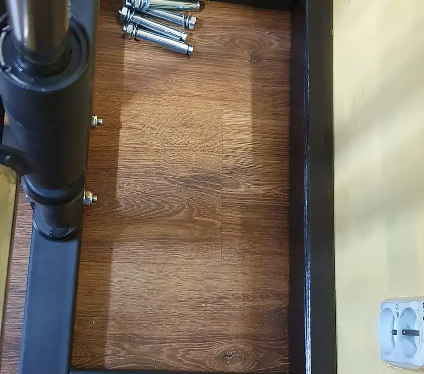 TRÆKTÅRN Cables Tower | LAT Pull Down & Pull Up | Multifunktionel gym4all