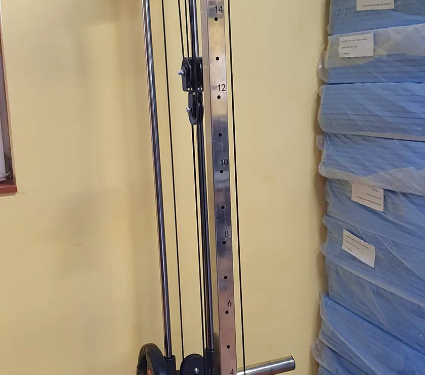 TRÆKTÅRN Cables Tower | LAT Pull Down & Pull Up | Multifunktionel gym4all