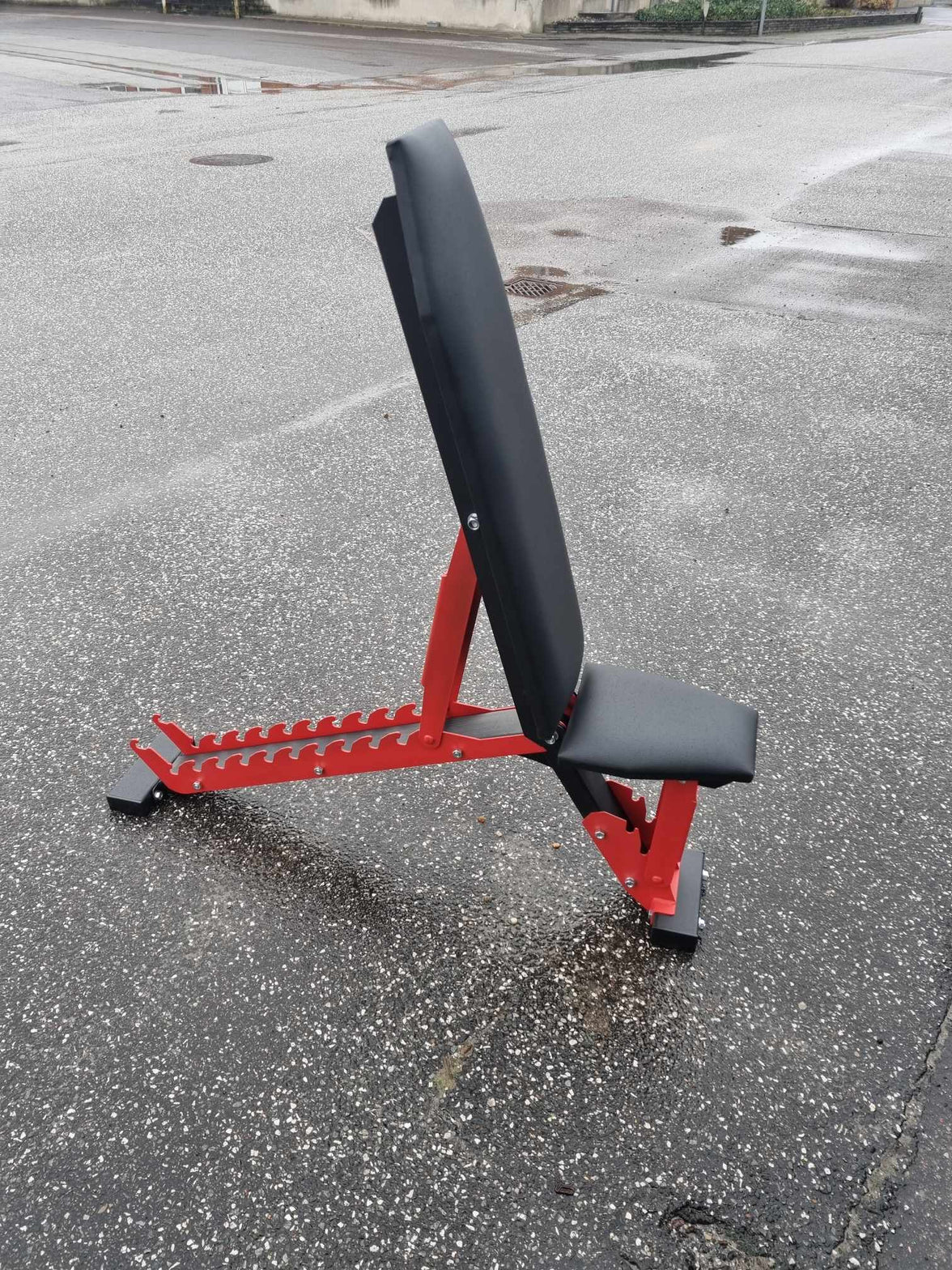 Justerbar Træningsbænk DV Red | 300 kg Vægtkapacitet | Til Homegym gym4all