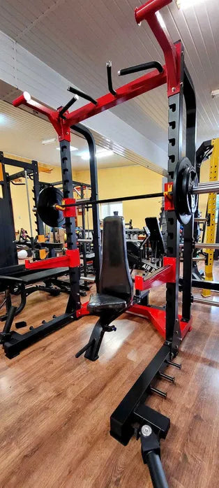 Pro Half Rack – Premium squat rack til hjemmegym & fitness gym4all