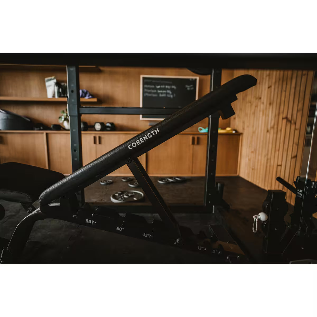 Bench 900 styrketræningsbænk gym4all