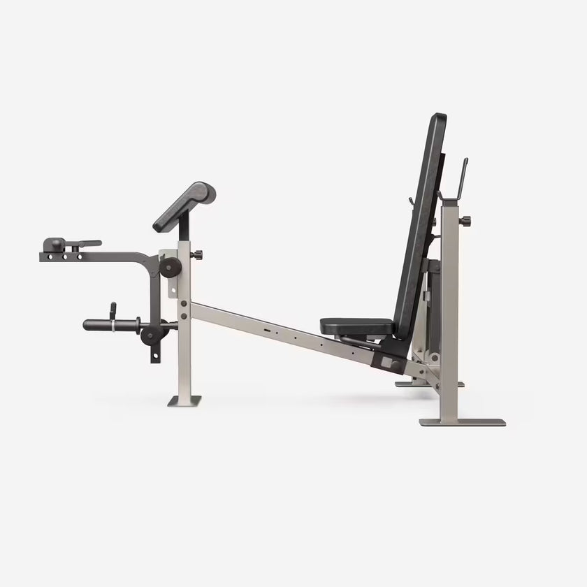 Træningsbænk med stativer og moduler til biceps og ben gym4all