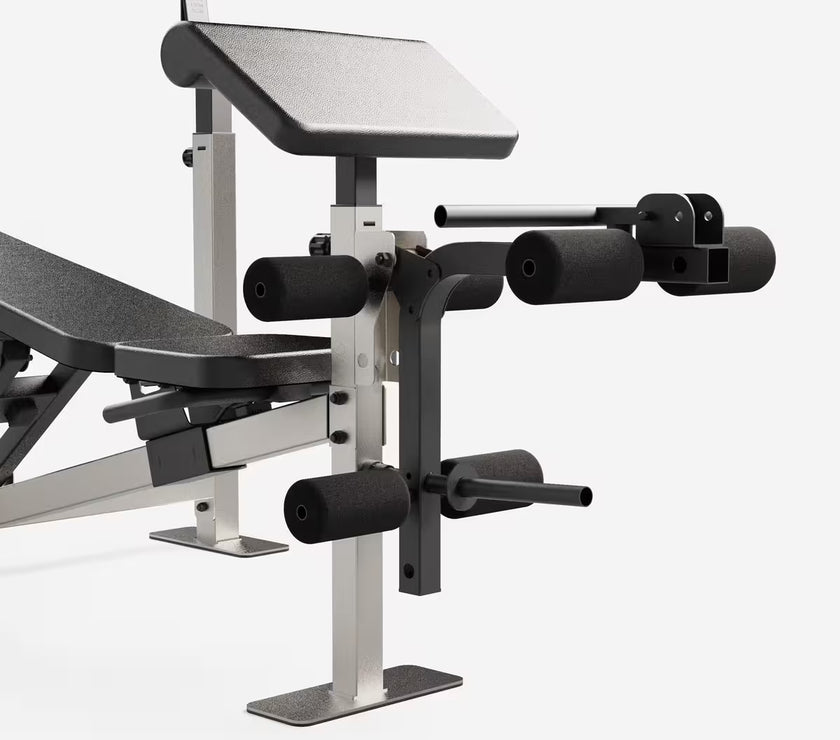 Træningsbænk med stativer og moduler til biceps og ben gym4all